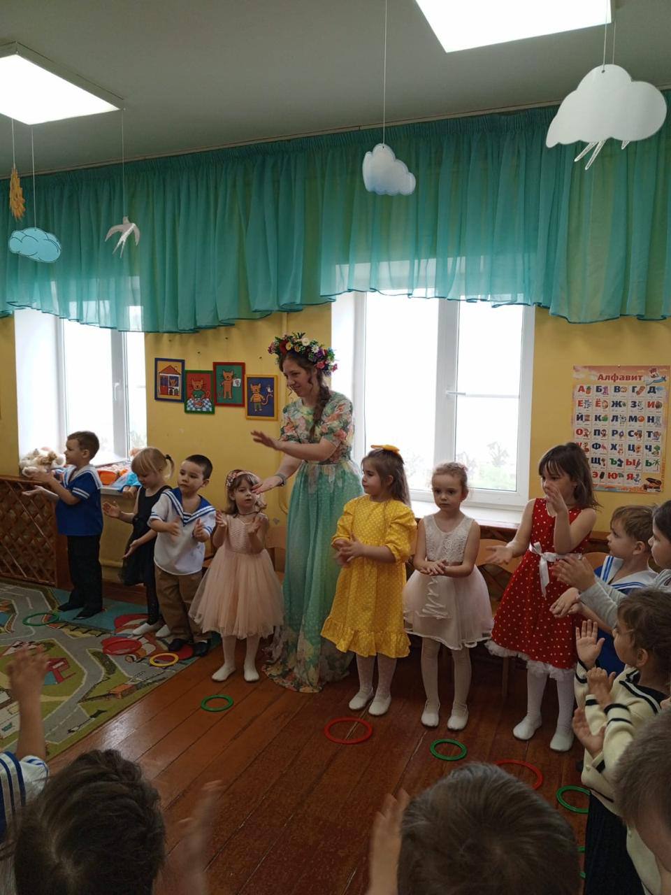 Общая игра на мероприятии к 8 марта